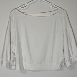 Old Navy Active Ivory Cropped Elbow Sleeve Shirt, Size Small